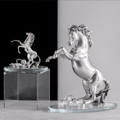 лошадь DC 2615