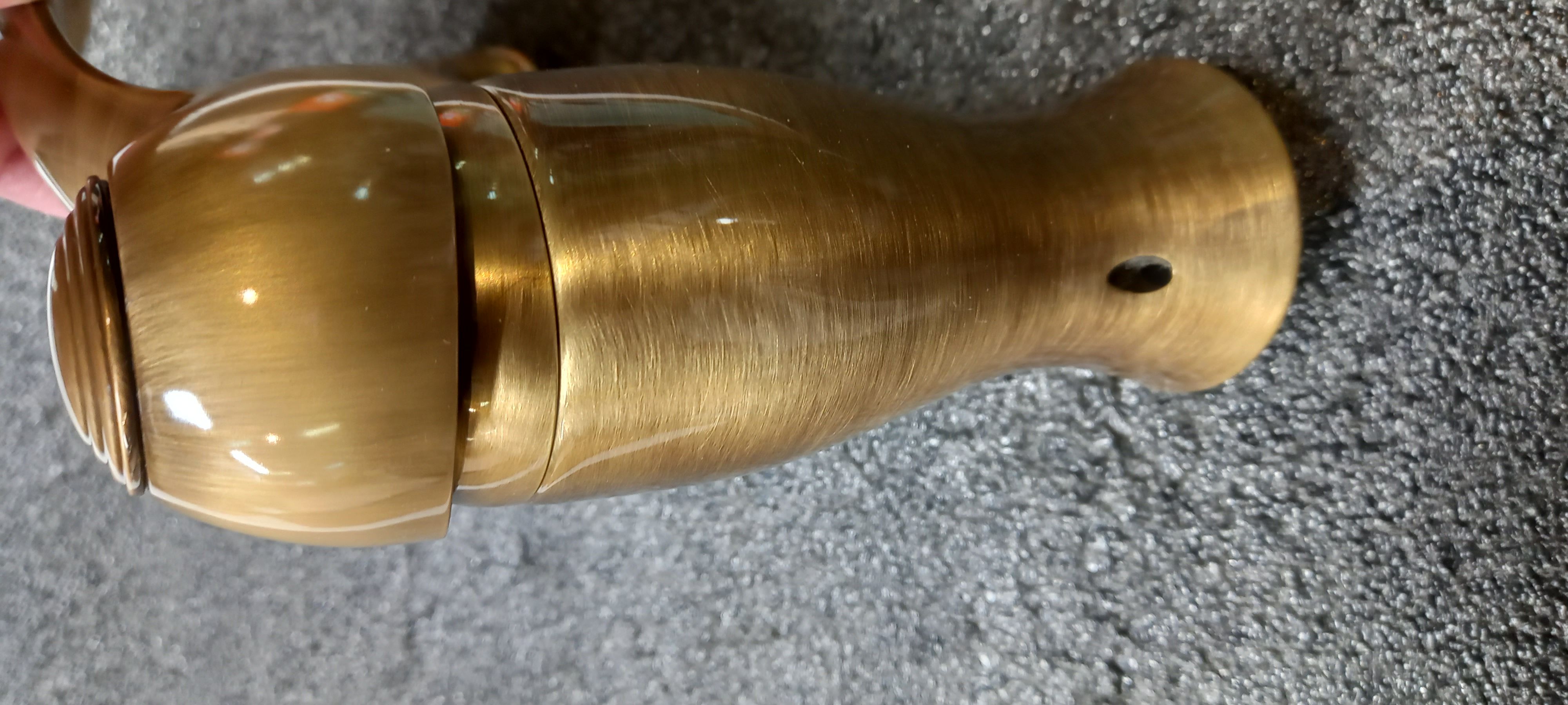 Emmevi Harmony, 22003-9/BR, однорычажный смеситель для раковины (излив 11 см), с донным клапаном, цвет бронза  